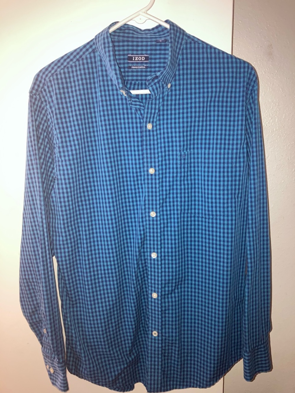 Izod Men's Blue Gingham Button-Down Shirt
